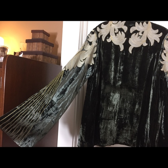 TRADED: Movin On Up Velvet Jacket -“Olive” - Picture 8 of 16